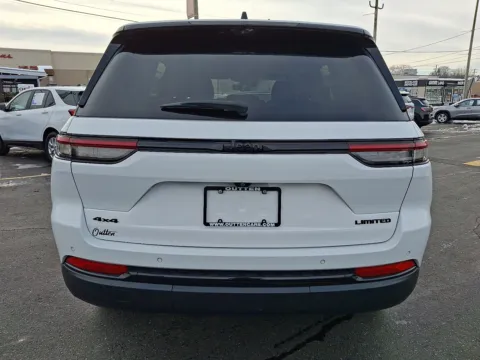 More photos of 2023 Jeep Grand Cherokee Limited 4x4 at Outten Chevrolet Allentown, PA