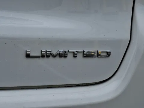 More photos of 2022 Jeep Compass Limited 4x4 at Outten Chevrolet Allentown, PA