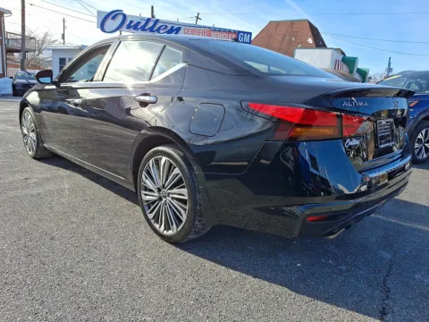 Another view of 2023 Nissan Altima SL Intelligent AWD for sale in Allentown, PA at Outten Chevrolet Allentown