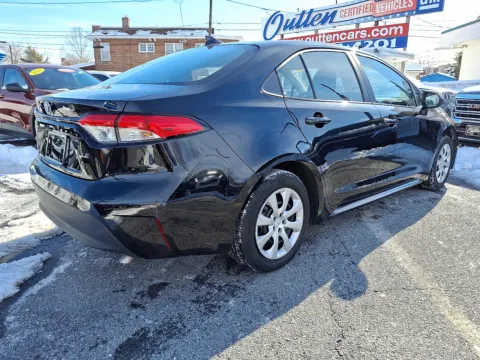 More photos of 2024 Toyota Corolla LE at Outten Chevrolet Allentown, PA