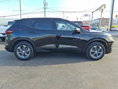 More photos of 2024 Chevrolet Blazer AWD 3LT at Outten Chevrolet Allentown, PA