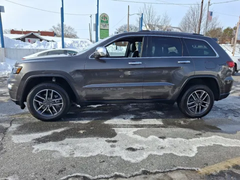 Photos of 2020 Jeep Grand Cherokee Limited 4X4 for sale in Allentown, PA at Outten Chevrolet Allentown
