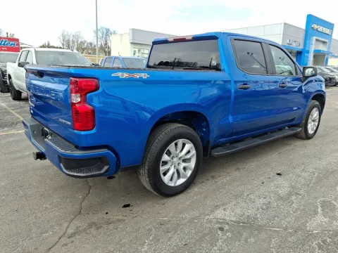 More photos of 2022 Chevrolet Silverado 1500 4WD Crew Cab Short Bed Custom at Outten Chevrolet Allentown, PA