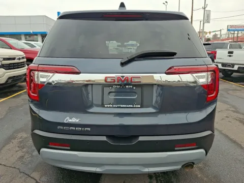 More photos of 2020 GMC Acadia SLE at Outten Chevrolet Allentown, PA