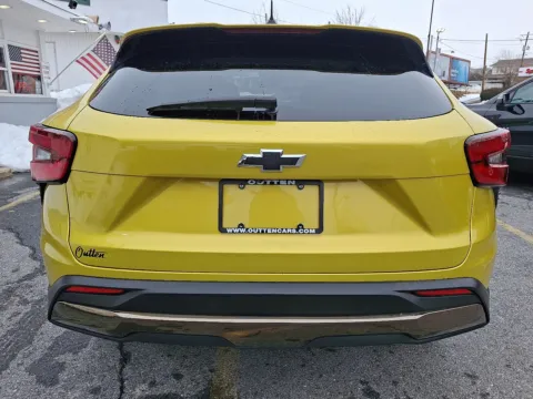 More photos of 2024 Chevrolet Trax FWD ACTIV at Outten Chevrolet Allentown, PA