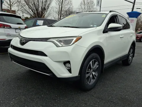 White 2018 Toyota RAV4 XLE for sale in Allentown, PA