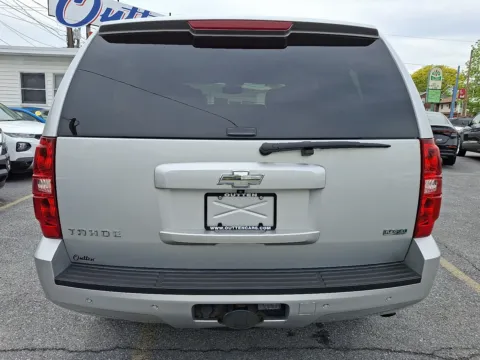 More photos of 2010 Chevrolet Tahoe LS at Outten Chevrolet Allentown, PA