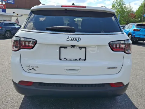 More photos of 2022 Jeep Compass Latitude 4x4 at Outten Chevrolet Allentown, PA