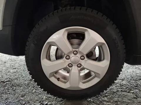 More photos of 2022 Jeep Compass Latitude 4x4 at Outten Chevrolet Allentown, PA