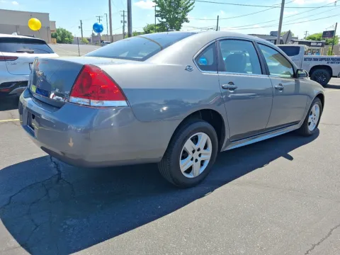 More photos of 2009 Chevrolet Impala LS at Outten Chevrolet Allentown, PA