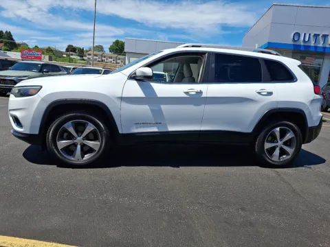 Photos of 2020 Jeep Cherokee Limited 4x4 for sale in Allentown, PA at Outten Chevrolet Allentown