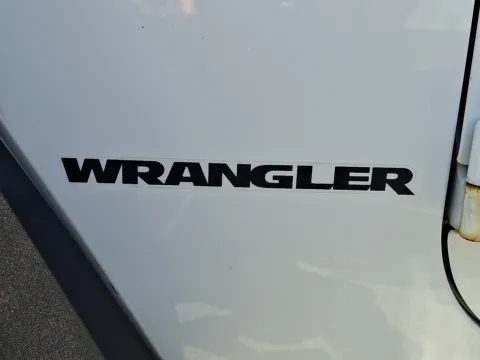 More photos of 2016 Jeep Wrangler Willys Wheeler at Outten Chevrolet Allentown, PA