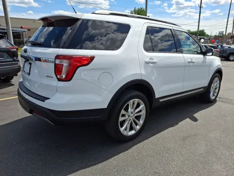 More photos of 2019 Ford Explorer XLT at Outten Chevrolet Allentown, PA