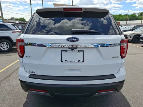 More photos of 2019 Ford Explorer XLT at Outten Chevrolet Allentown, PA