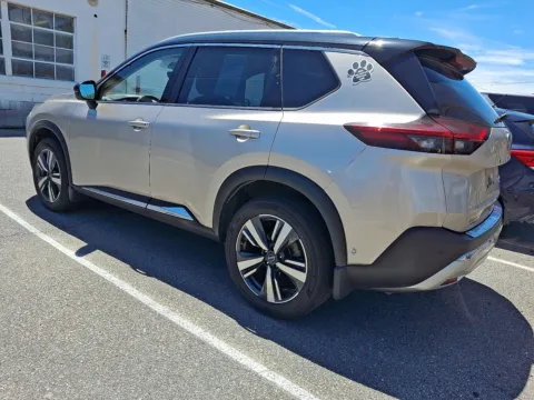 More photos of 2022 Nissan Rogue Platinum Intelligent AWD at Outten Chevrolet Allentown, PA