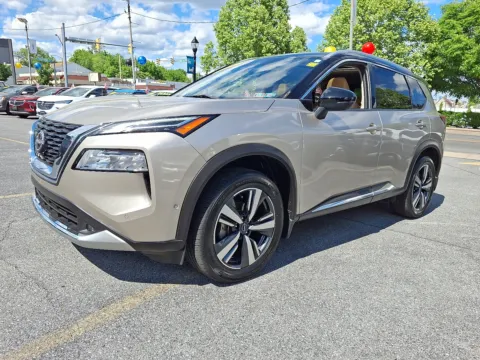 Silver 2022 Nissan Rogue Platinum Intelligent AWD for sale in Allentown, PA