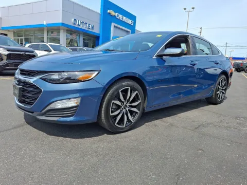 Blue 2024 Chevrolet Malibu FWD RS for sale in Allentown, PA