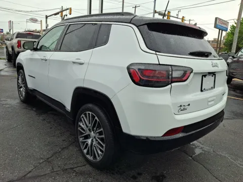 Another view of 2023 Jeep Compass Limited 4x4 for sale in Allentown, PA at Outten Chevrolet Allentown