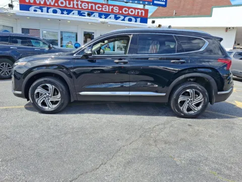 Photos of 2023 Hyundai Santa Fe SEL for sale in Allentown, PA at Outten Chevrolet Allentown