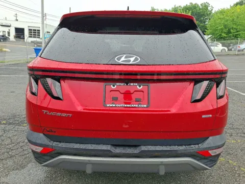 More photos of 2023 Hyundai Tucson Limited at Outten Chevrolet Allentown, PA