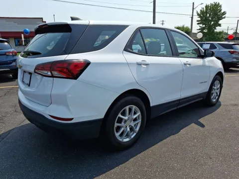 More photos of 2023 Chevrolet Equinox FWD LS at Outten Chevrolet Allentown, PA