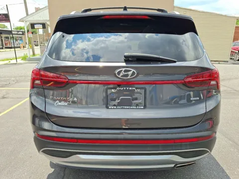 More photos of 2023 Hyundai Santa Fe SEL at Outten Chevrolet Allentown, PA