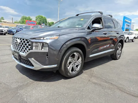 Gray 2023 Hyundai Santa Fe SEL for sale in Allentown, PA