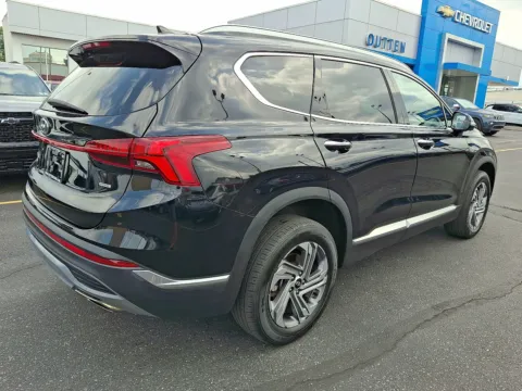 More photos of 2023 Hyundai Santa Fe SEL at Outten Chevrolet Allentown, PA