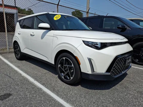 White 2024 Kia Soul EX for sale in Allentown, PA