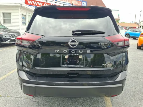More photos of 2025 Nissan Rogue SV Intelligent AWD at Outten Chevrolet Allentown, PA
