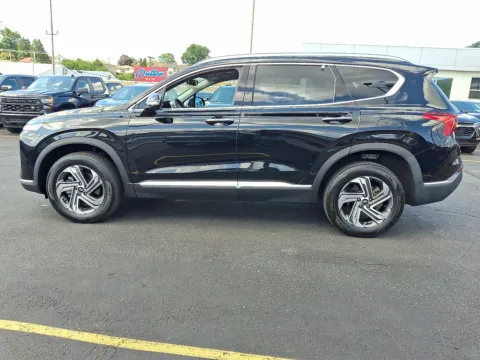 Photos of 2023 Hyundai Santa Fe SEL for sale in Allentown, PA at Outten Chevrolet Allentown