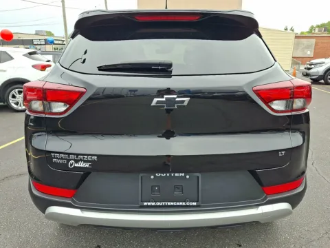 More photos of 2023 Chevrolet Trailblazer AWD LT at Outten Chevrolet Allentown, PA