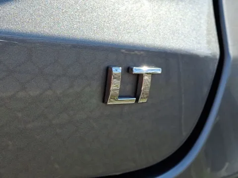 More photos of 2025 Chevrolet Trax FWD LT at Outten Chevrolet Allentown, PA