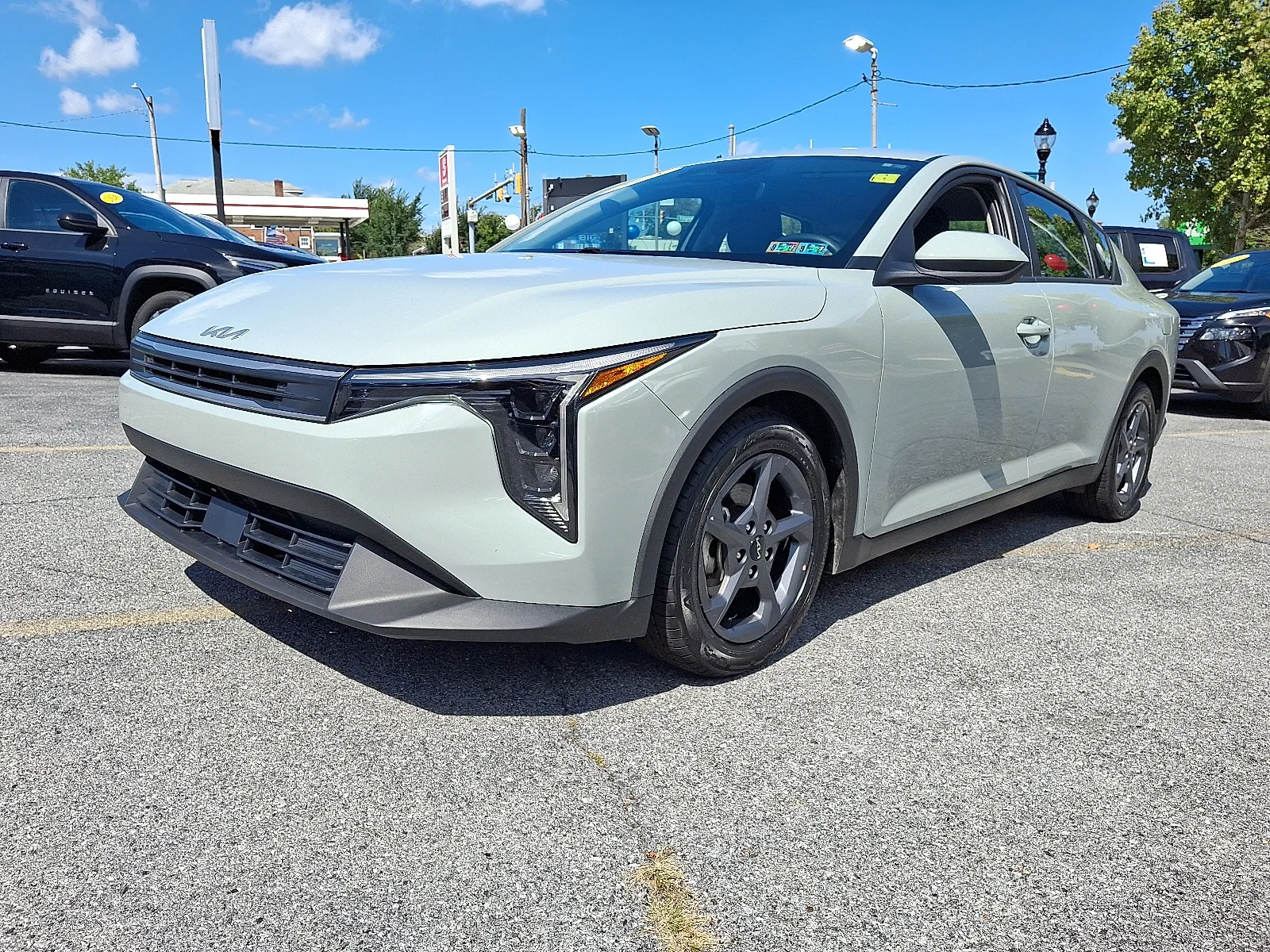 Gray 2025 Kia K4 LXS for sale in Allentown, PA