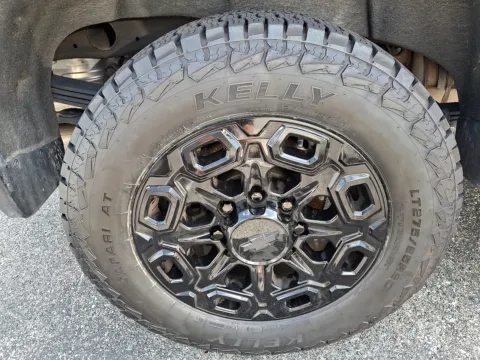 Another view of 2024 Chevrolet Silverado 2500 HD 4WD Crew Cab Standard Bed High Country for sale in Allentown, PA at Outten Chevrolet Allentown