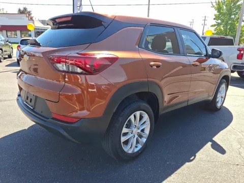 More photos of 2021 Chevrolet Trailblazer AWD LS at Outten Chevrolet Allentown, PA