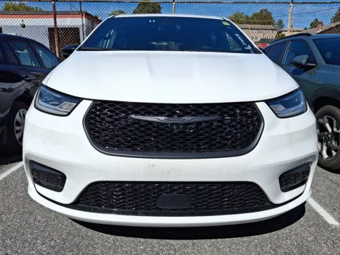 Photos of 2024 Chrysler Pacfica Hbrido S Appearance Pkg for sale in Allentown, PA at Outten Chevrolet Allentown