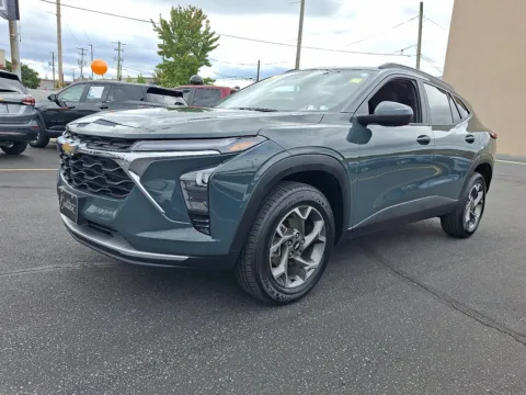 Gray 2025 Chevrolet Trax FWD LT for sale in Allentown, PA