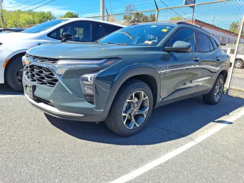 Gray 2025 Chevrolet Trax FWD LT for sale in Allentown, PA