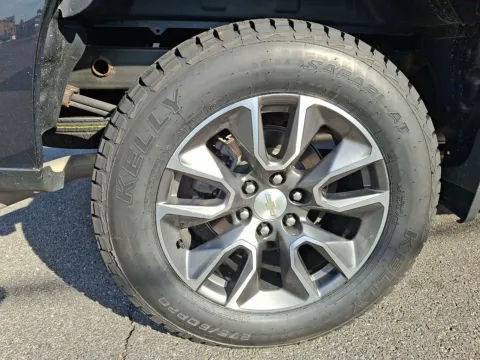 More photos of 2024 Chevrolet Silverado 1500 4WD Crew Cab Short Bed LT with 2FL at Outten Chevrolet Allentown, PA