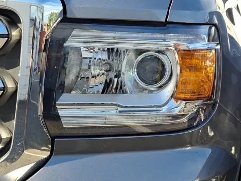 More photos of 2018 GMC Canyon SLE at Outten Chevrolet Allentown, PA