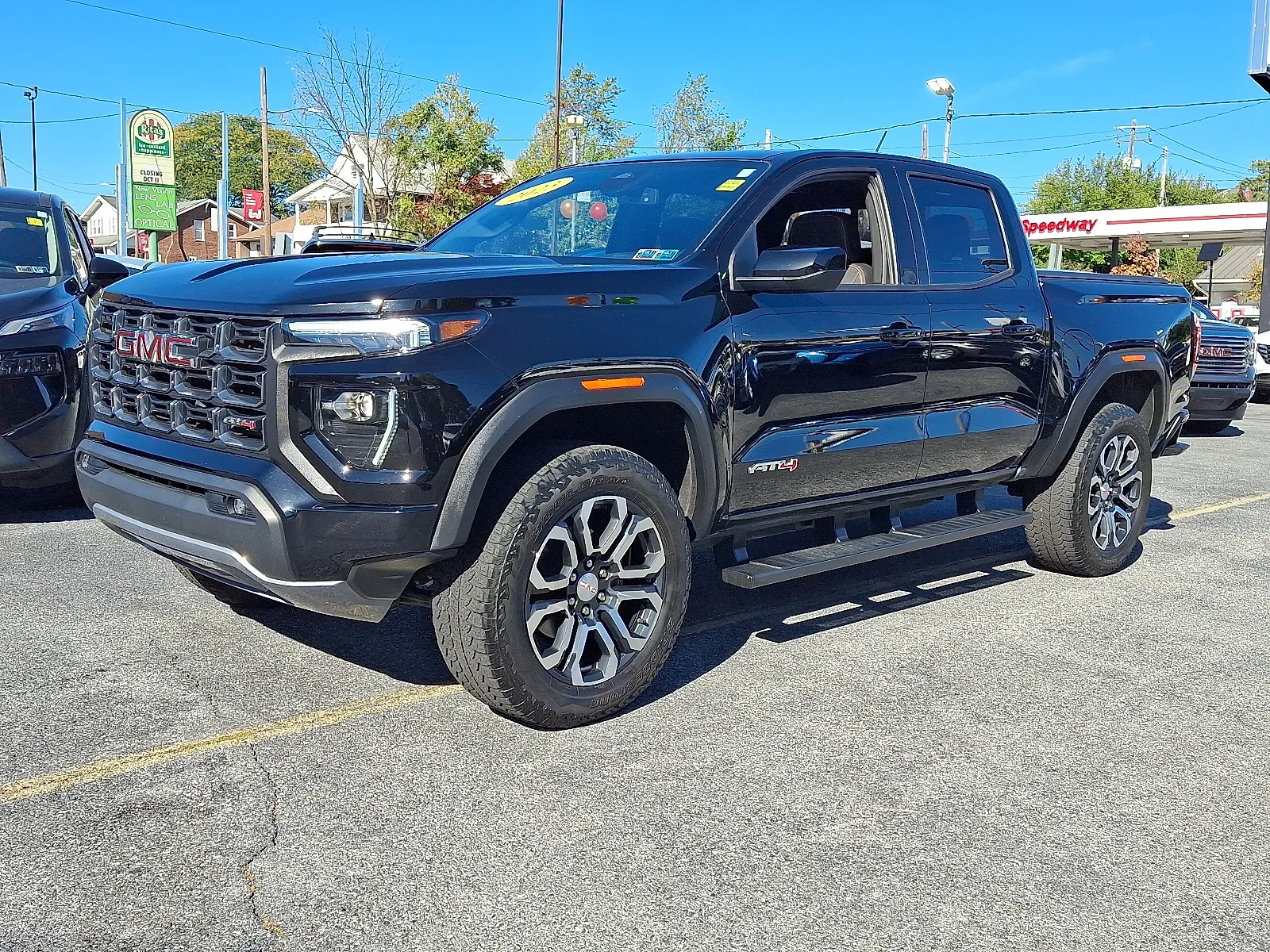 2023 GMC Canyon AT4
