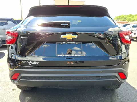 More photos of 2025 Chevrolet Trax FWD LS at Outten Chevrolet Allentown, PA