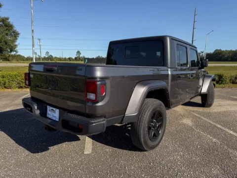 More photos of 2021 Jeep Gladiator Willys at Coastal Auto Group, AL