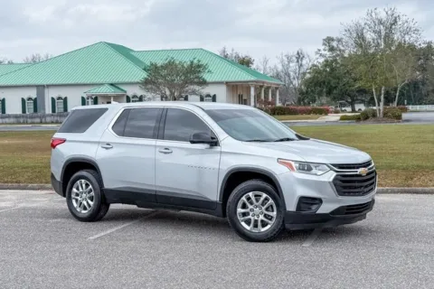 Silver 2019 Chevrolet Traverse LS for sale in Foley, AL