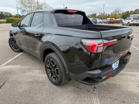 More photos of 2023 Hyundai Santa Cruz SE at Coastal Auto Group, AL