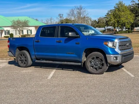 Red 2018 Toyota Tundra SR5 for sale in Foley, AL