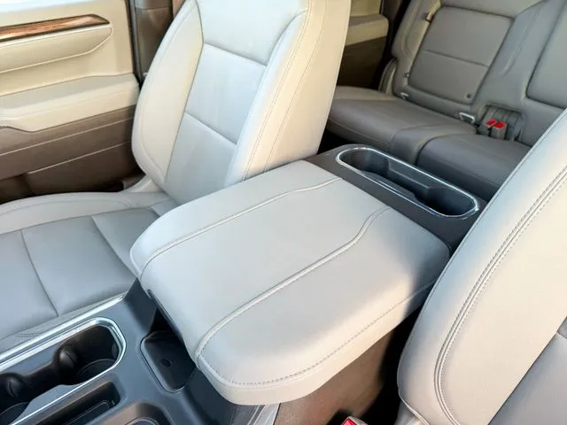 2025 Chevrolet Silverado 1500 RST - Photo 21