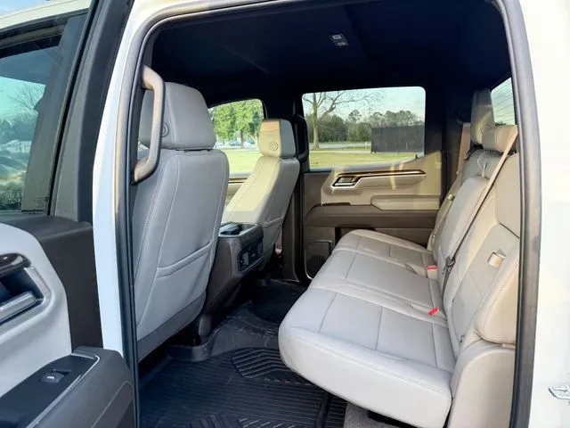 2025 Chevrolet Silverado 1500 RST - Photo 24