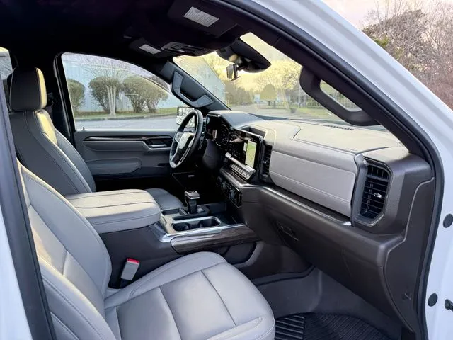 2025 Chevrolet Silverado 1500 RST - Photo 26
